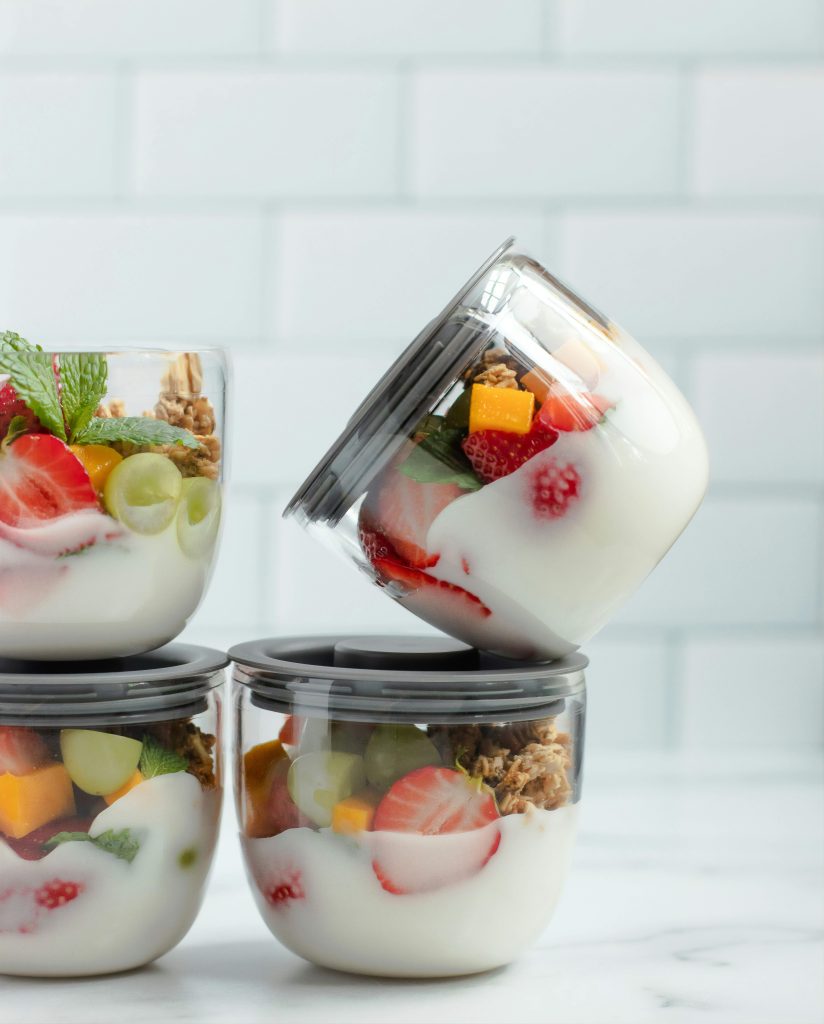 fruit stored in glass containers. A simple eco-friendly tip.