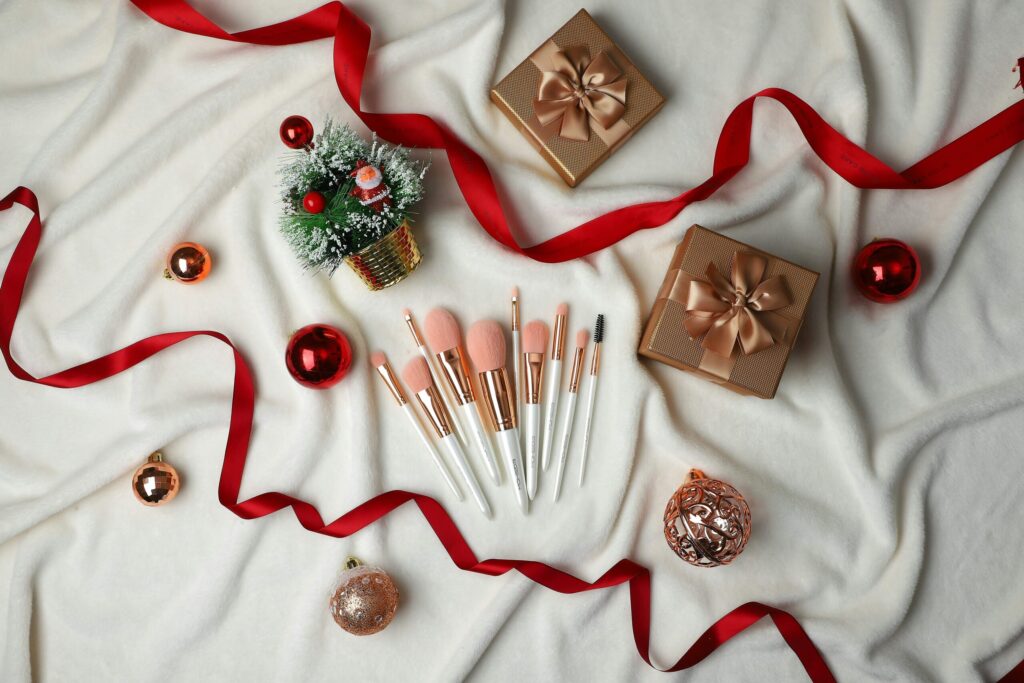 makeup brushes and holiday decor - gift guide for her