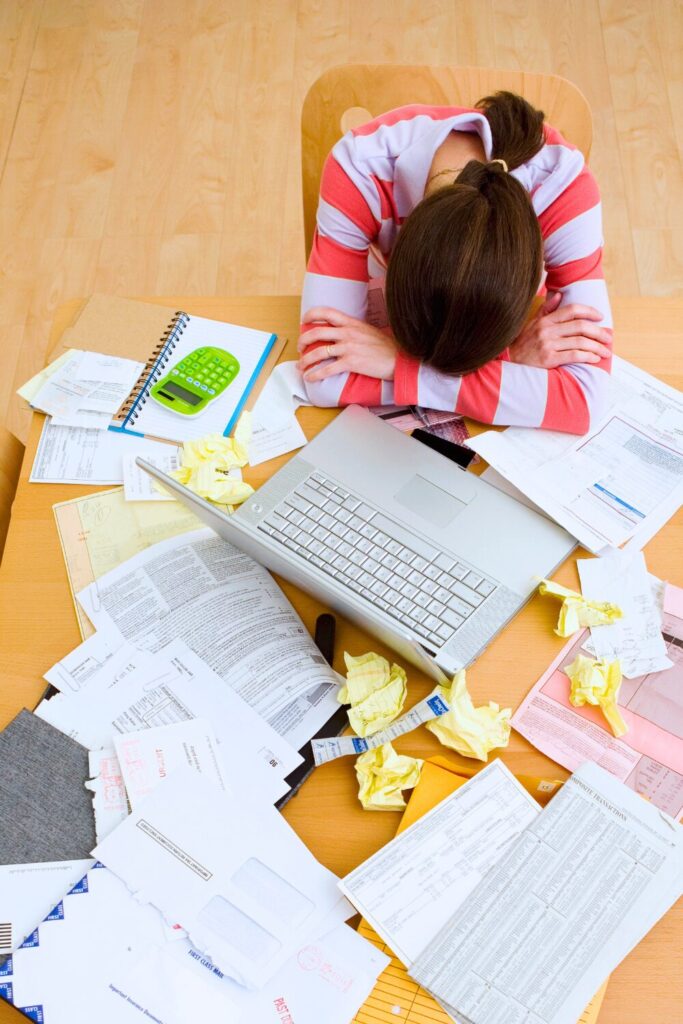 messy desk affecting focus and productivity at home office