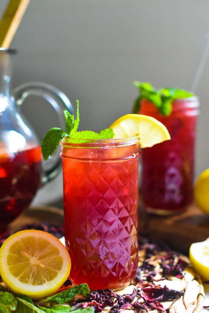 Hibiscus sweet tea