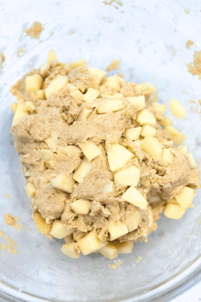 apple cinnamon scone batter