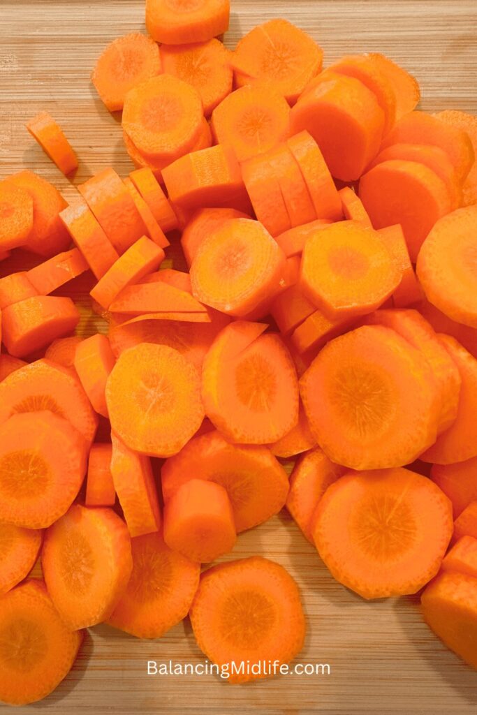 sliced carrots